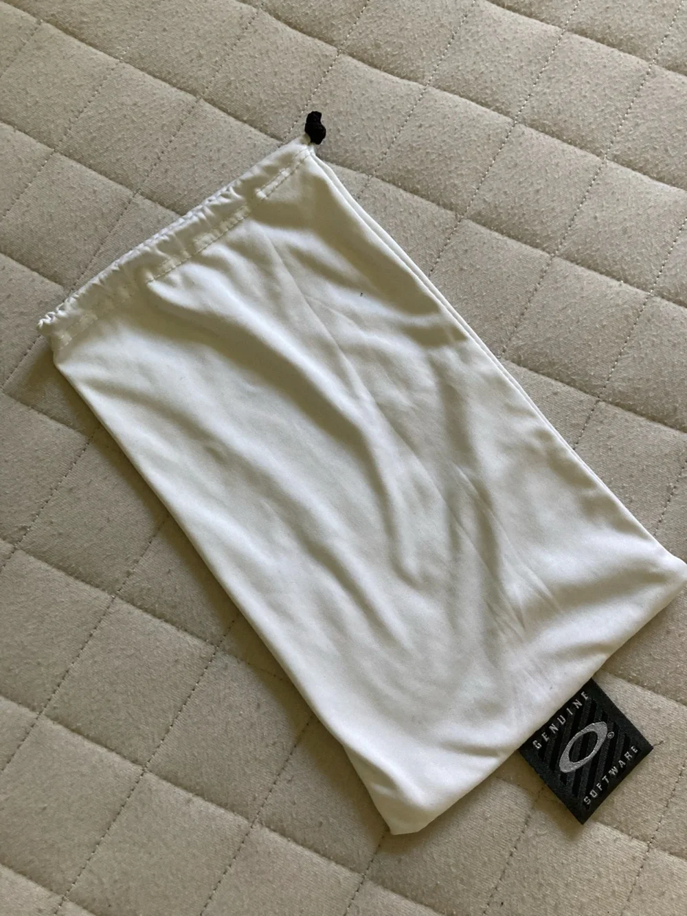 Oakley White Dust Bag for Sunglasses/Goggles